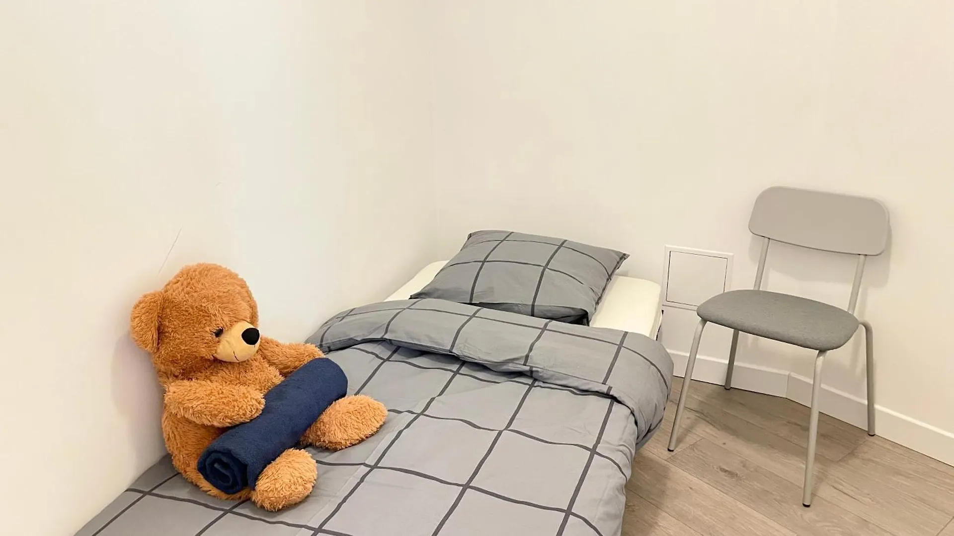 Appartement Avec Balcon, 5 Personnes Paris 0*,