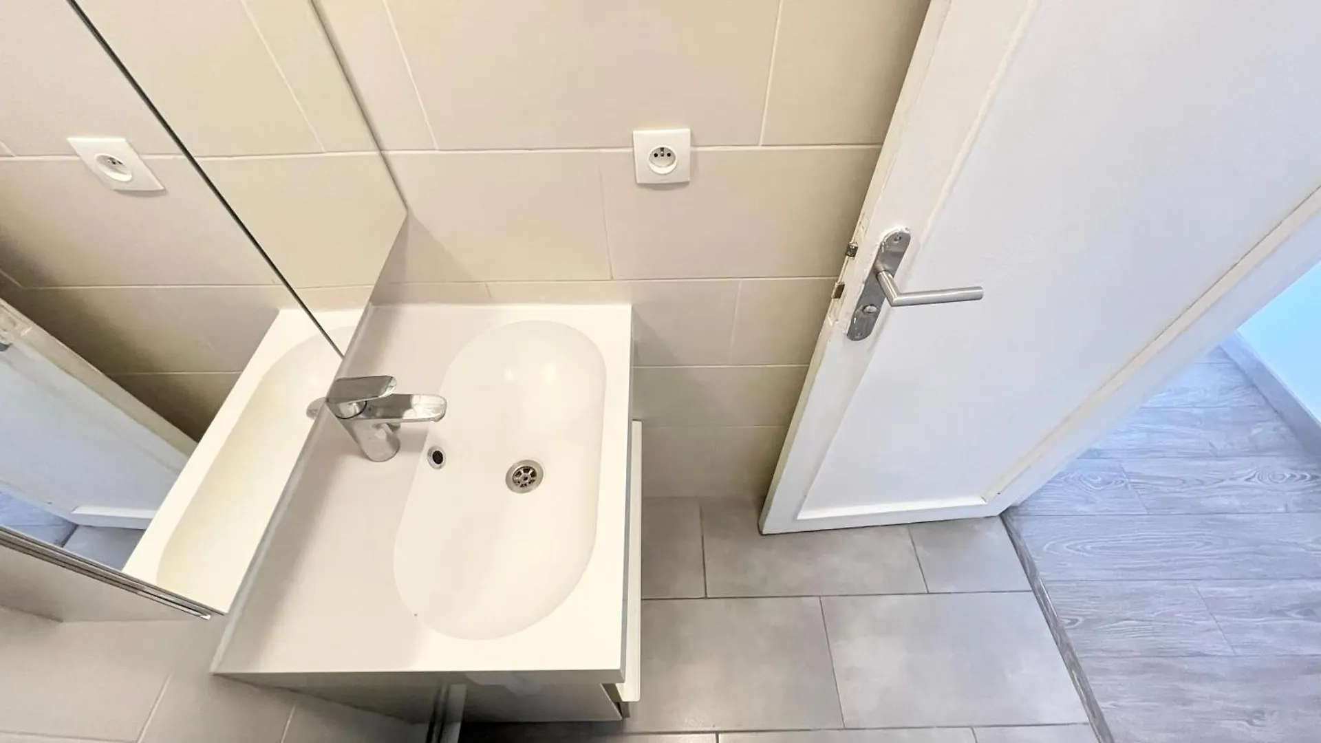 Appartement Avec Balcon, 5 Personnes Paris