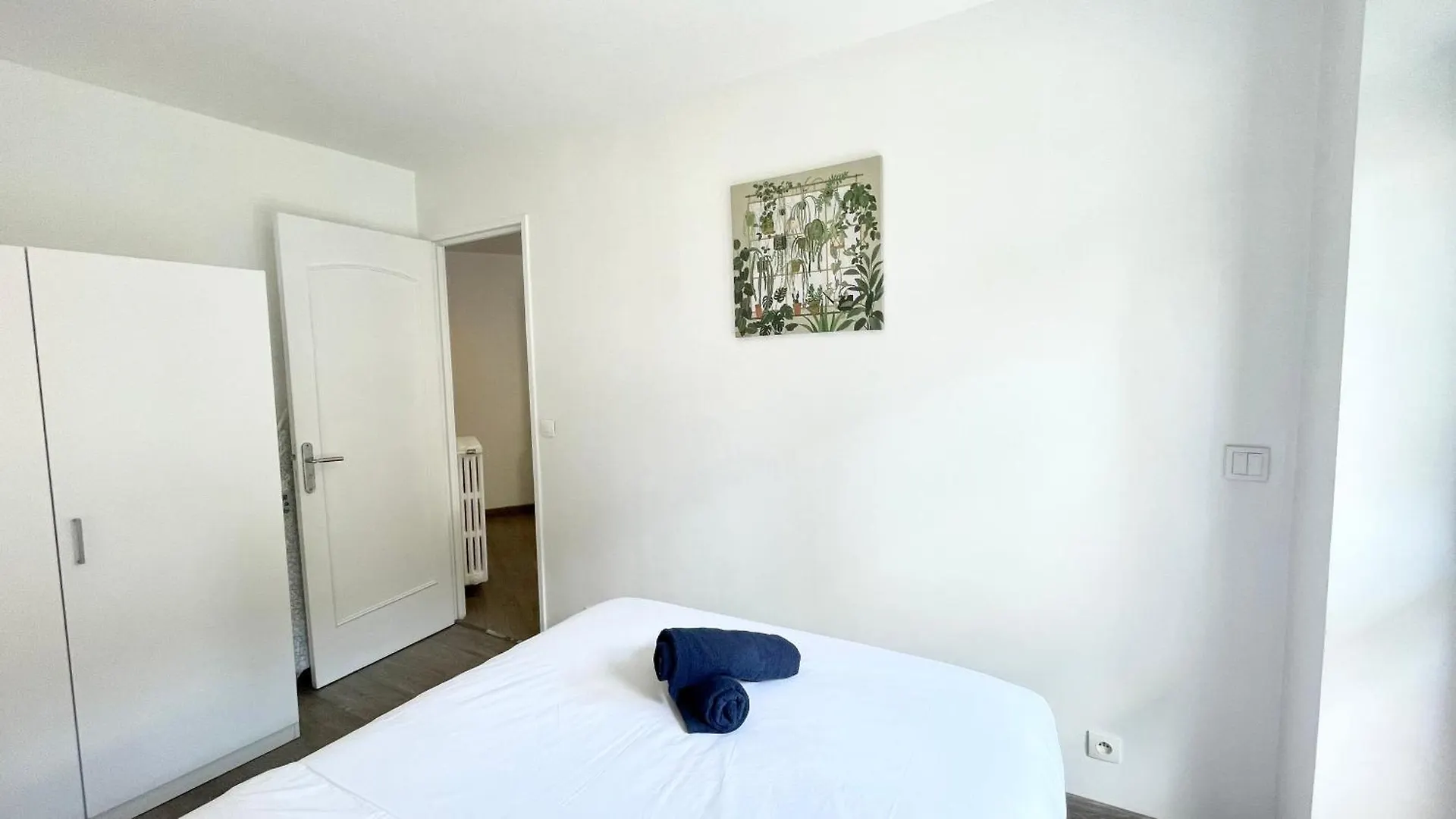 Appartement Avec Balcon, 5 Personnes Paris 0*,  France
