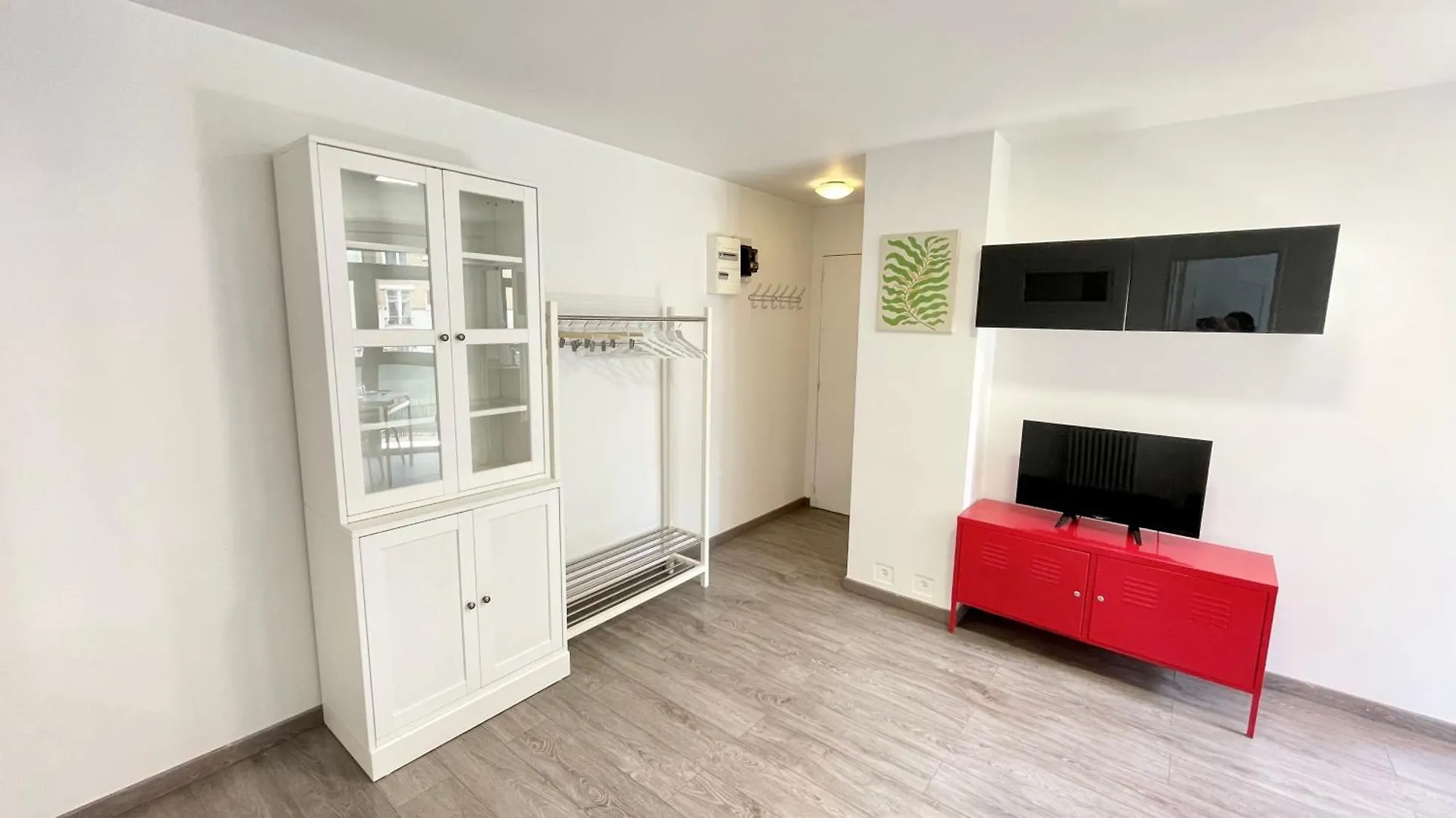 Apartment Appartement Avec Balcon, 5 Personnes Paris France